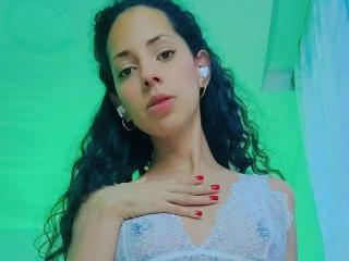 MoniqueCurlz - Live sexe cam - 21255526