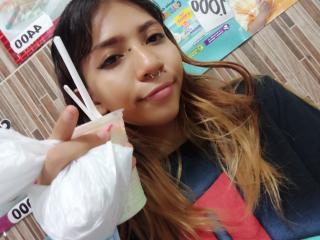 CarlAndMeganI - Live sex cam - 21255954
