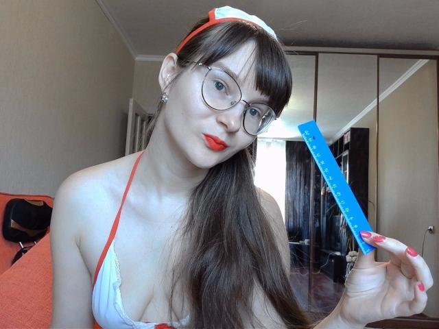 KiraGoldens - Live porn &amp; sex cam - 21260426