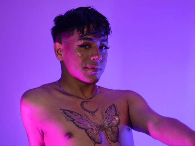 TheKingAzahel - Live porn &amp; sex cam - 21268134