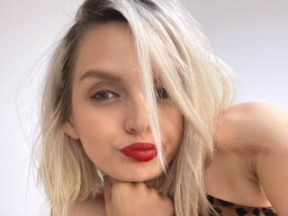 DouceAmelia - Live porn &amp; sex cam - 21269322