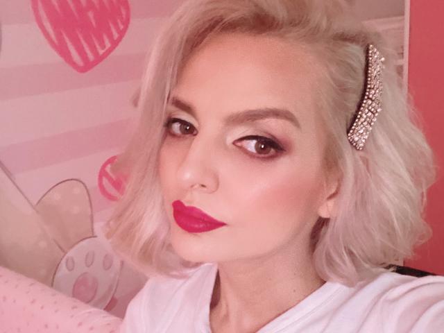 DouceAmelia - Live porn &amp; sex cam - 21269334