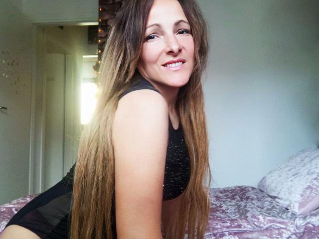 ReifeVivien-hot - Live porn &amp; sex cam - 21275758