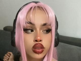 RadiantRoxys - Live Sex Cam - 21279658