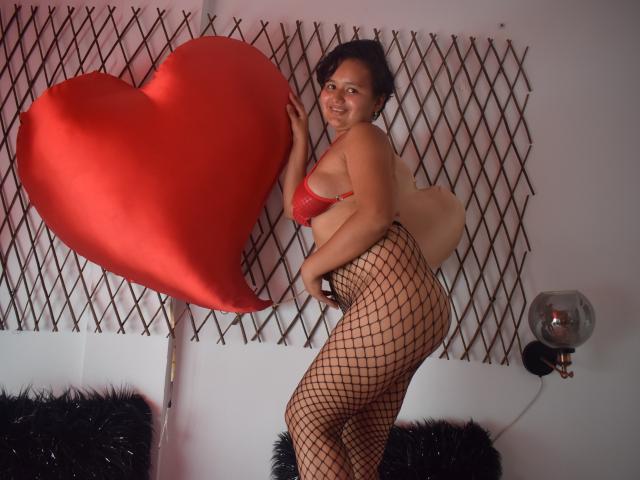 CamiiSmith - Live Sex Cam - 21280614
