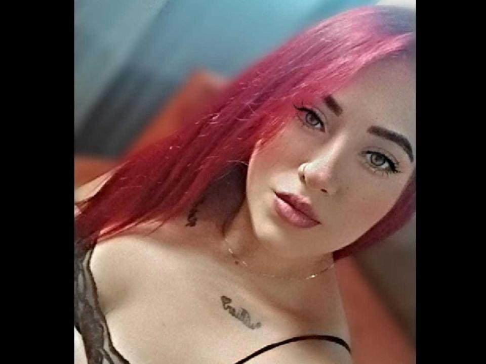 Debany - Live Sex Cam - 21282322