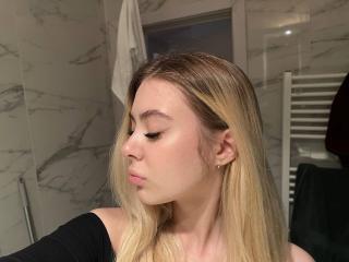 YesYesNeverNo - Live sex cam - 21284926