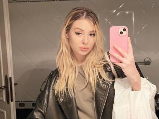 YesYesNeverNo - Live sex cam - 21284946