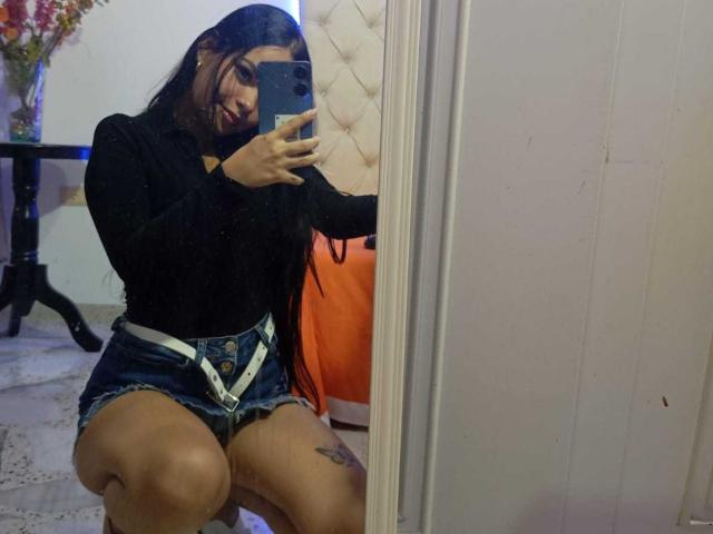 ChanellSmiths - Live Sex Cam - 21287826