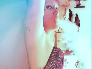 RenegadeVyx - Live sex cam - 21292070