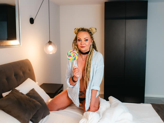 kayaBlonde - Live sex cam - 21293114