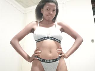 MaxyDaisy - Sexe cam en vivo - 21302022
