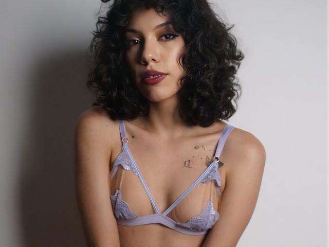 AngelicaHills - Live Sex Cam - 21316746