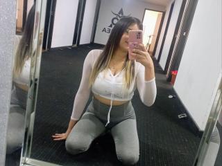 HelenPrada - Live sex cam - 21319578