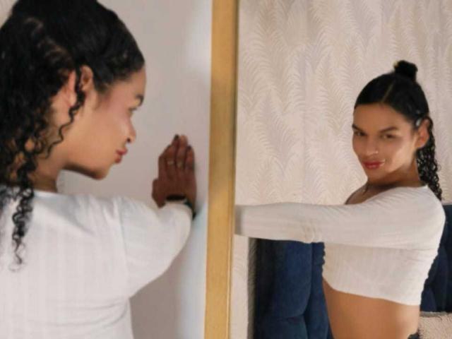 JulianaDollts - Live sexe cam - 21321182