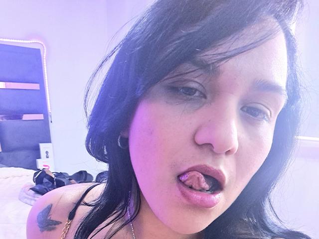 VivianaThomson - Live sexe cam - 21324914