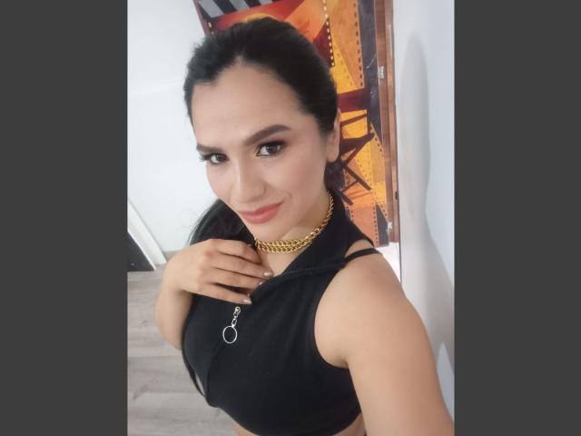 CameronViviane - Live sex cam - 21327322