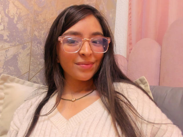 EvaMcAllister - Live sex cam - 21332182