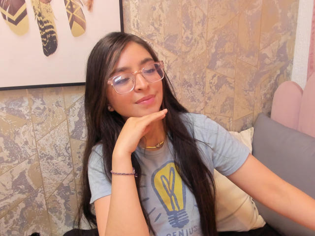 EvaMcAllister - Live porn &amp; sex cam - 21333566