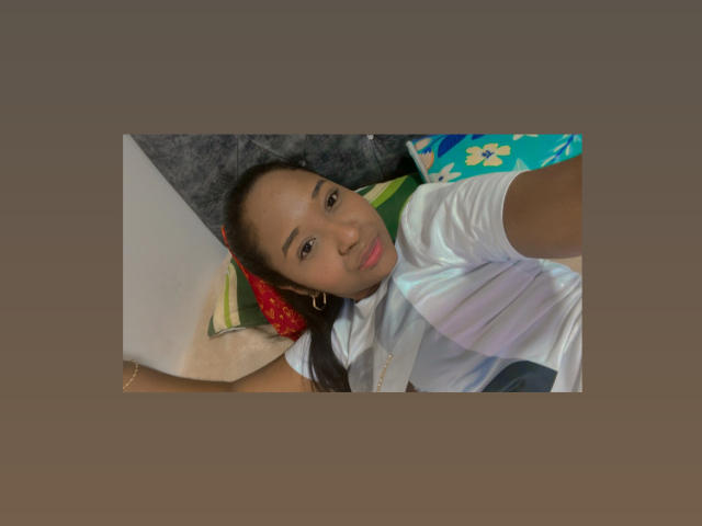 MelanyScoth - Sexe cam en vivo - 21333722