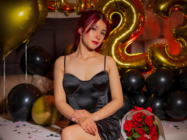 AllisonVeega - Live sex cam - 21336546