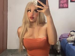 RadiantRoxys - Live Sex Cam - 21337158