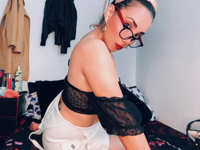 AmberDemons - Live sex cam - 21339690