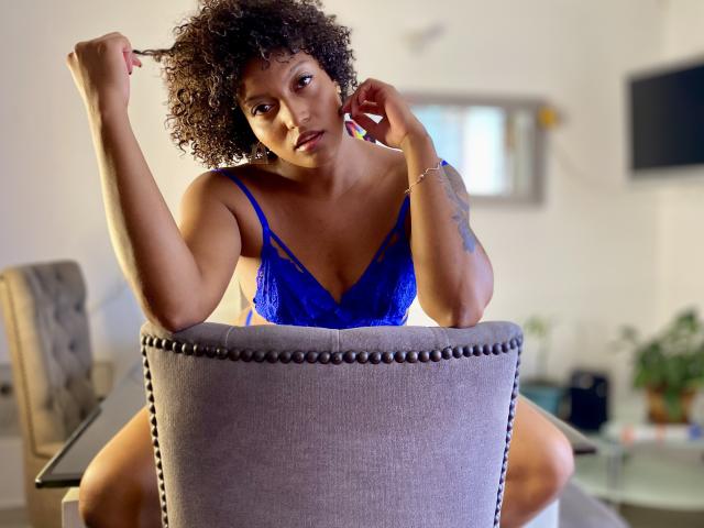 StefyRoldans - Live sex cam - 21341222