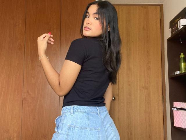 MiiaPalmer - Live porn &amp; sex cam - 21341962
