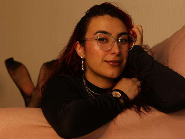 LilCati - Live sex cam - 21342214