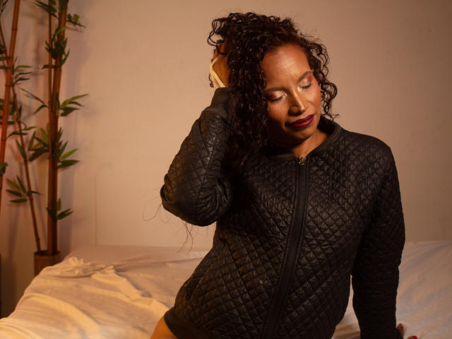 KeylaHolland - Live sexe cam - 21349630