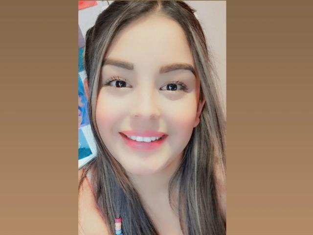 TalianaSquirt - Sexe cam en vivo - 21353226