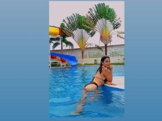 TalianaSquirt - Live sex cam - 21353242