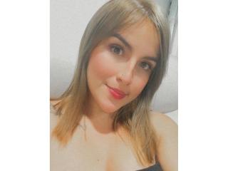 EmilyBrrown - Live sex cam - 21354186