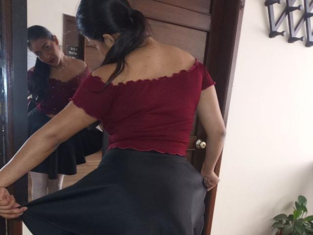 ArianithaXox - Live porn &amp; sex cam - 21360270