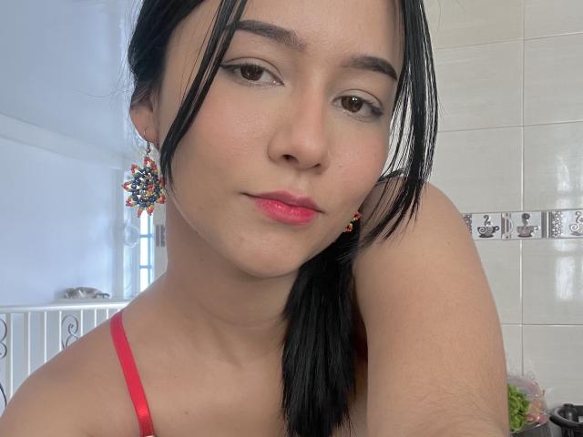 DeisyWest - Live porn &amp; sex cam - 21364118