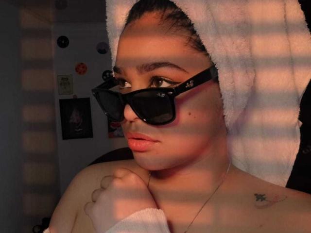 Shalyn - сексуальная веб-камера в реальном времени - 21365574