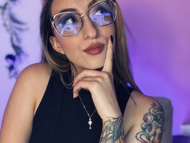 SabrinaaMontana - Live sex cam - 21367126