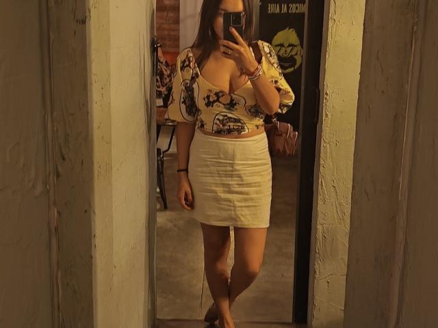 MiaReed - Live sex cam - 21372006