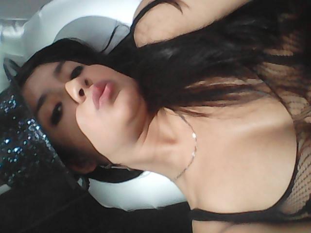 ArianithaXox - Live porn &amp; sex cam - 21372898