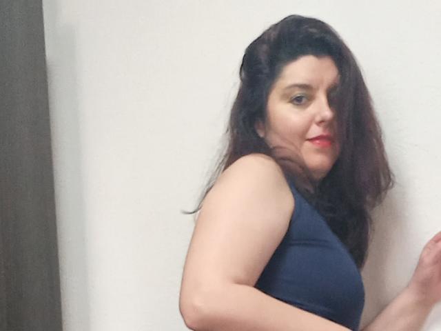 LaFrancaiseJessy - Live sex cam - 21373374