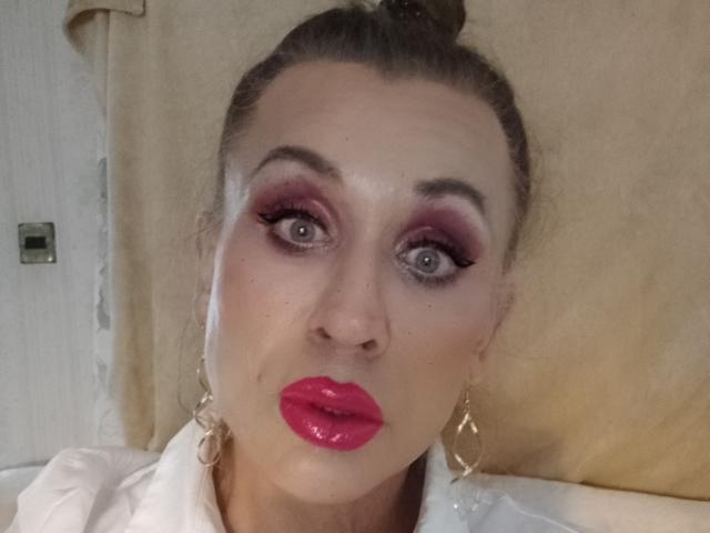 LilianaShe - Live porn &amp; sex cam - 21376402