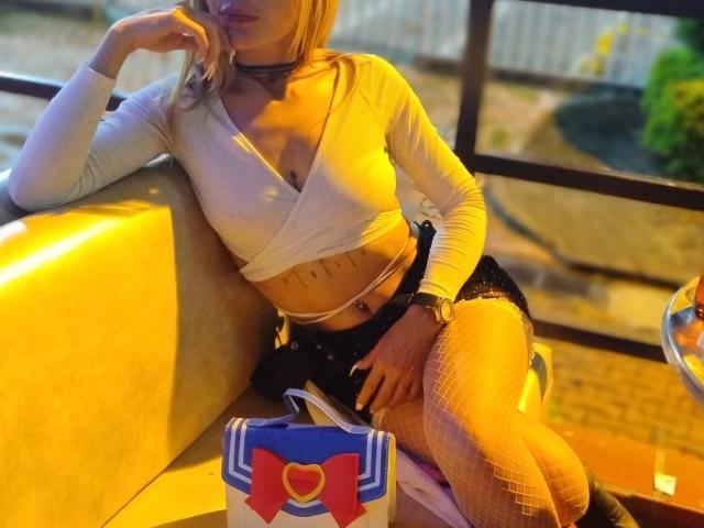 MindyWels - Live porn &amp; sex cam - 21377926