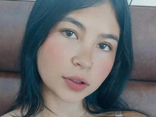 YuliAmaya - Live Sex Cam - 21379186
