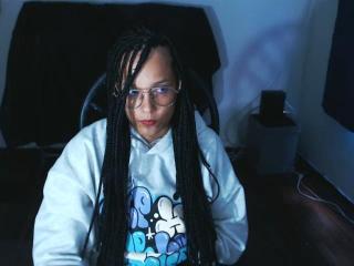 Valak69 - Live sex cam - 21380238