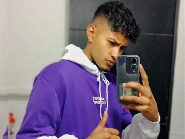 StivenTucker69 - Live Sex Cam - 21380814