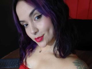 CharlotteScott69 - Live sex cam - 21389622