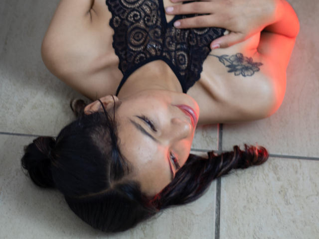 AngelPinki - Live Sex Cam - 21391762