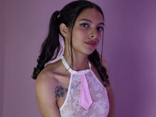 AngelPinki - Live sex cam - 21391778