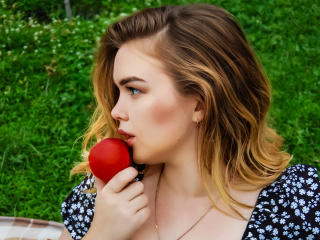 KiraAltman - Live sex cam - 21391850